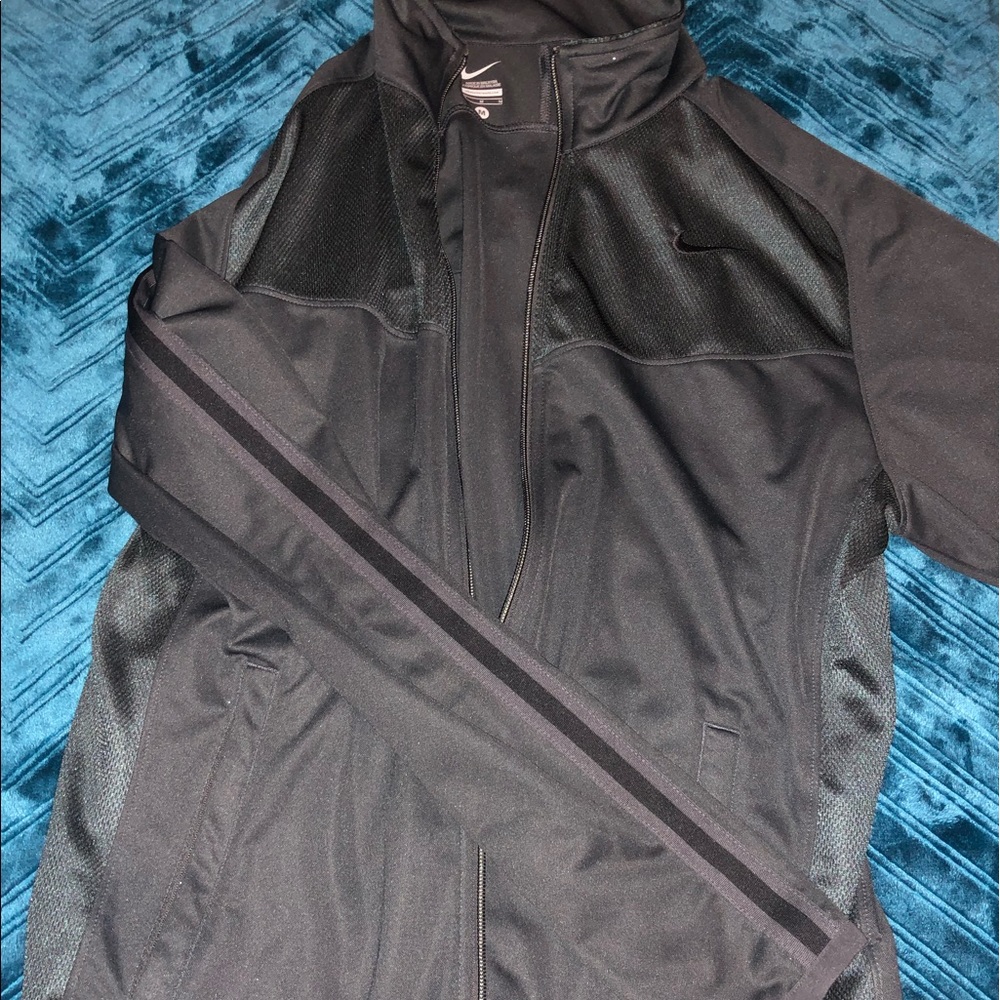 Nike zip up